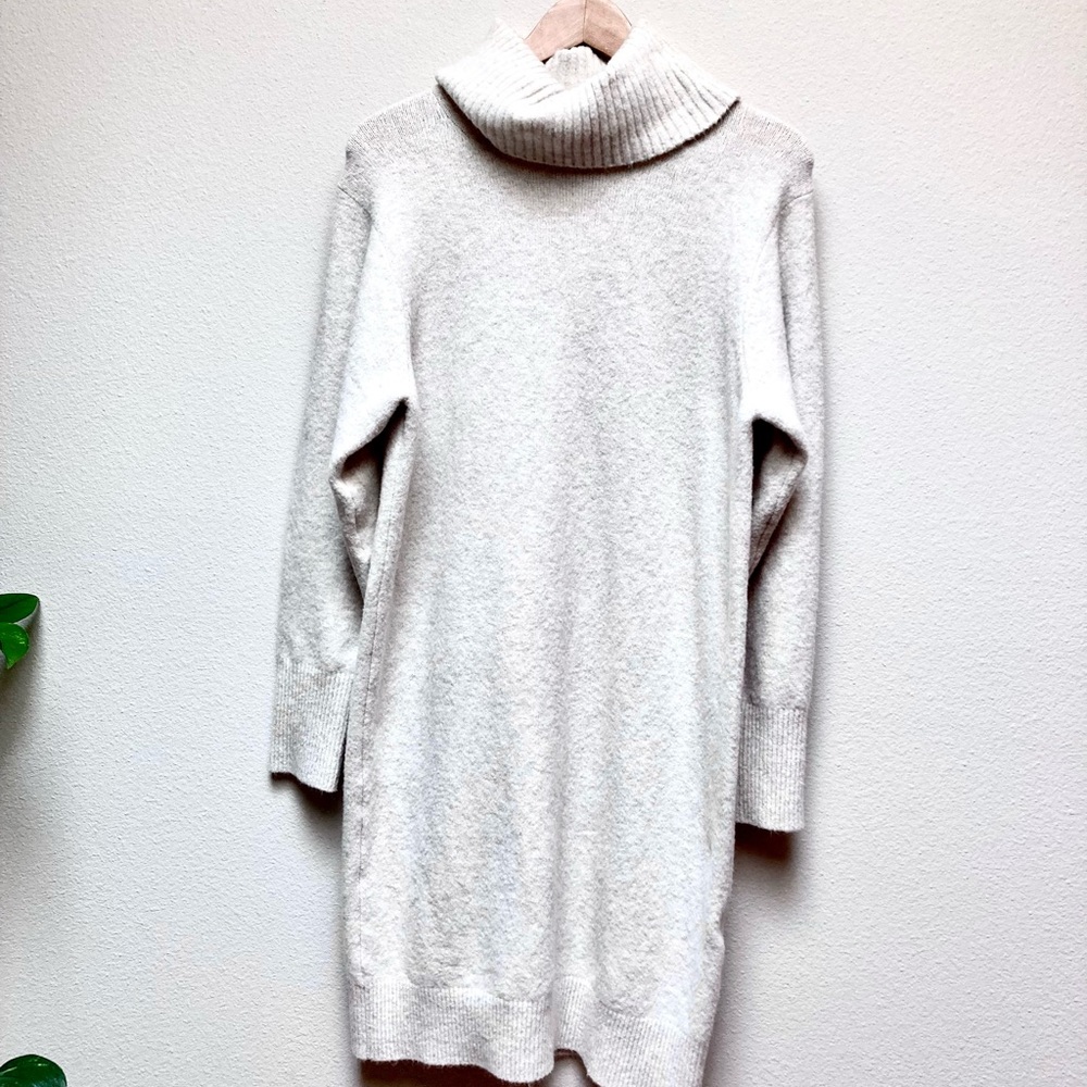 Uniqlo Cream Sweater Dress
